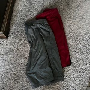 Two pair Men’s athletic shorts with pockets men’s medium